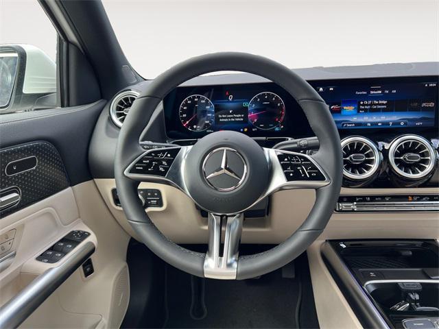 new 2025 Mercedes-Benz GLA 250 car, priced at $48,795