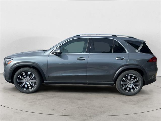 new 2025 Mercedes-Benz GLE 450 car, priced at $77,095