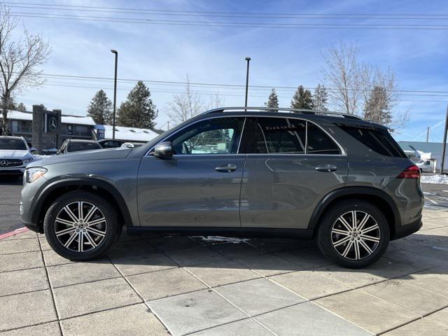 new 2025 Mercedes-Benz GLE 450 car, priced at $77,095