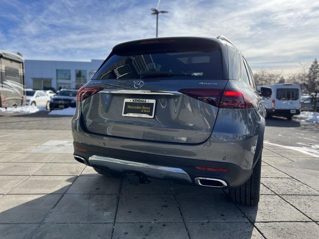 new 2025 Mercedes-Benz GLE 450 car, priced at $77,095