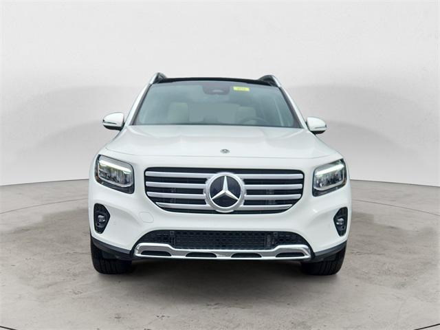 new 2025 Mercedes-Benz GLB 250 car, priced at $50,450