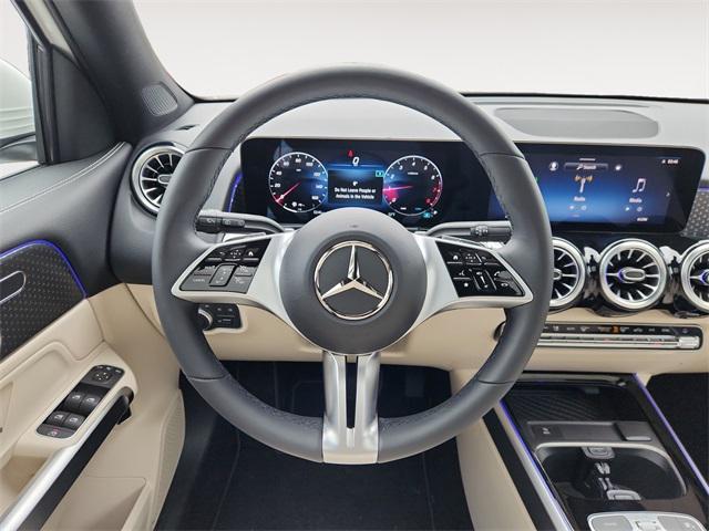 new 2025 Mercedes-Benz GLB 250 car, priced at $50,450