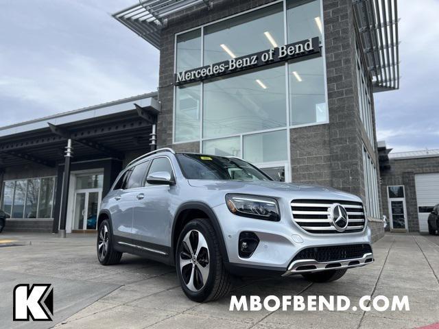 new 2025 Mercedes-Benz GLB 250 car, priced at $54,280