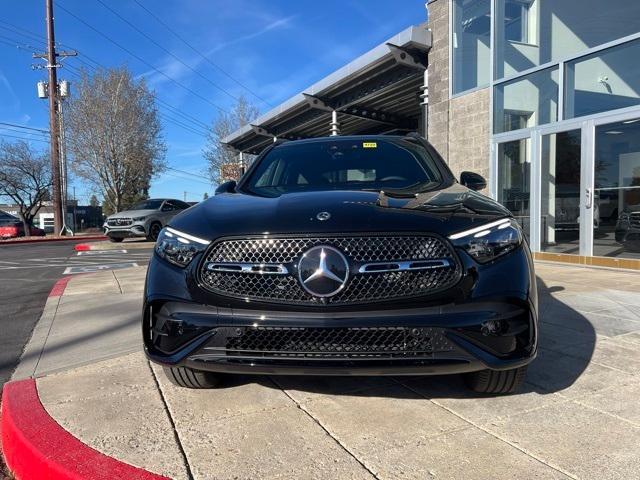 new 2024 Mercedes-Benz GLC 300 car, priced at $66,465