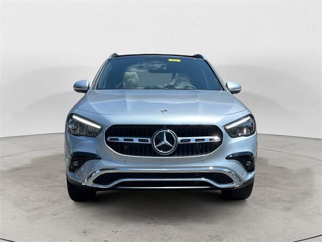 new 2025 Mercedes-Benz GLA 250 car, priced at $53,540