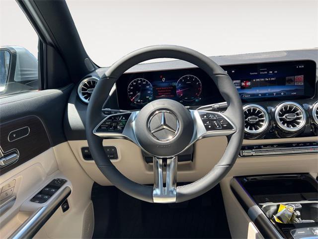 new 2025 Mercedes-Benz GLA 250 car, priced at $53,540