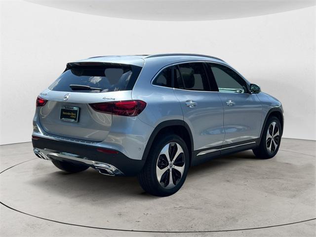 new 2025 Mercedes-Benz GLA 250 car, priced at $53,540