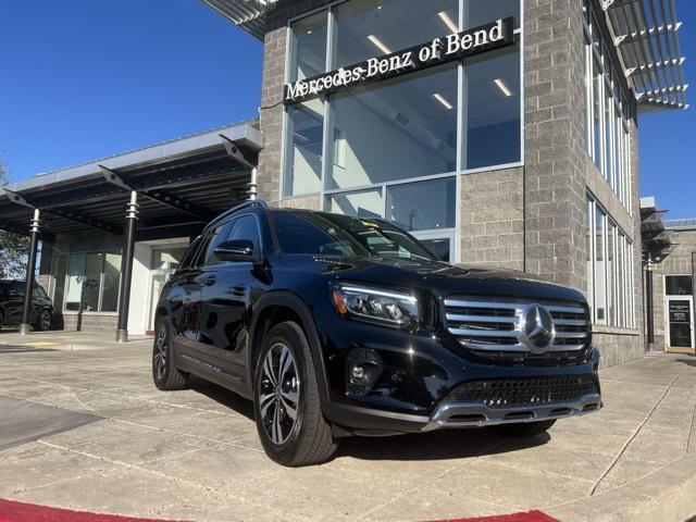 new 2025 Mercedes-Benz GLB 250 car, priced at $50,450