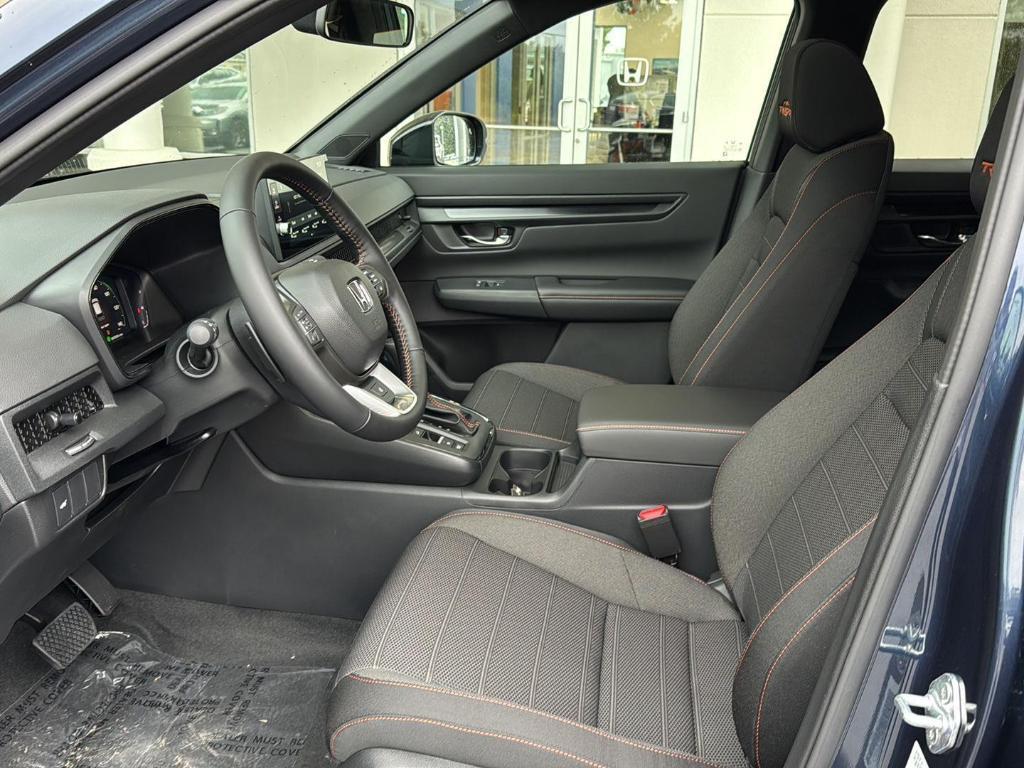 new 2026 Honda CR-V Hybrid car, priced at $40,250