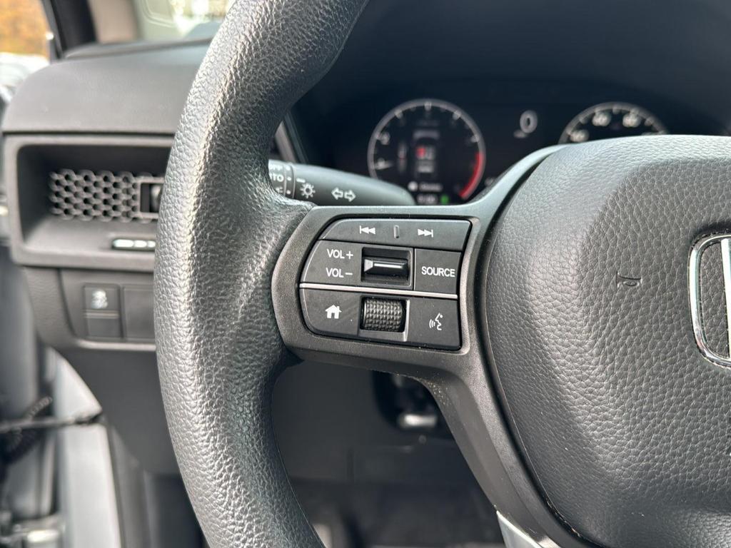 used 2023 Honda CR-V car, priced at $28,000