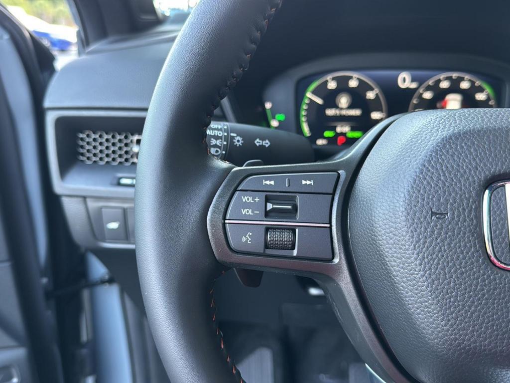 new 2026 Honda CR-V Hybrid car, priced at $40,630