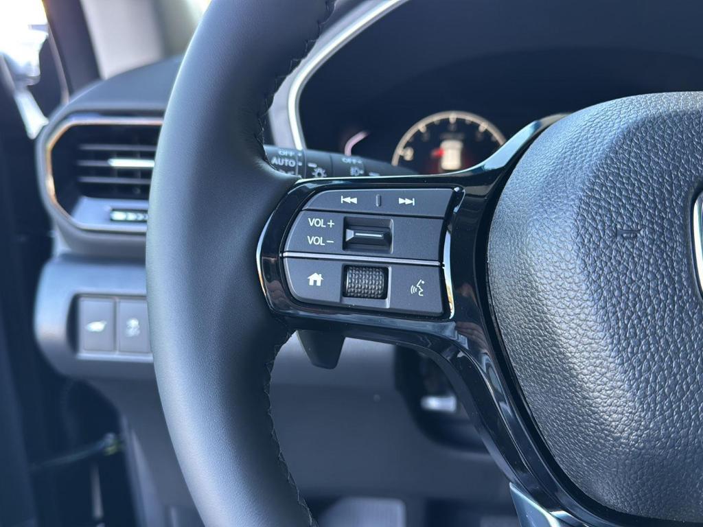 new 2025 Honda Pilot car