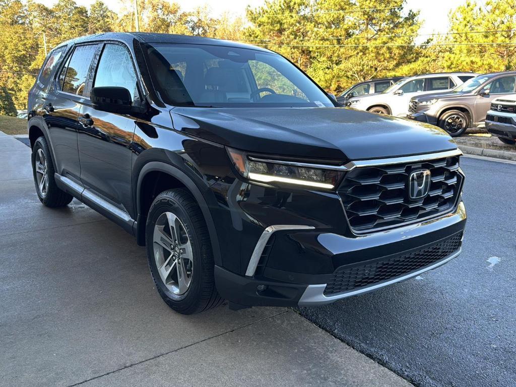 new 2025 Honda Pilot car