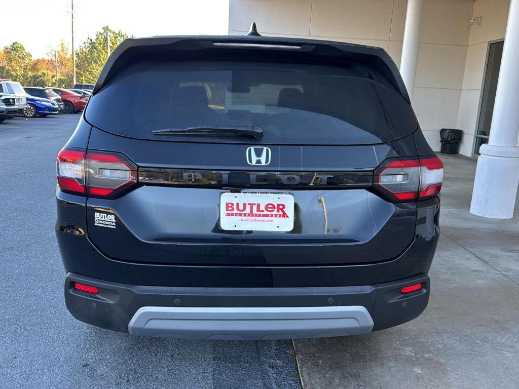 new 2025 Honda Pilot car