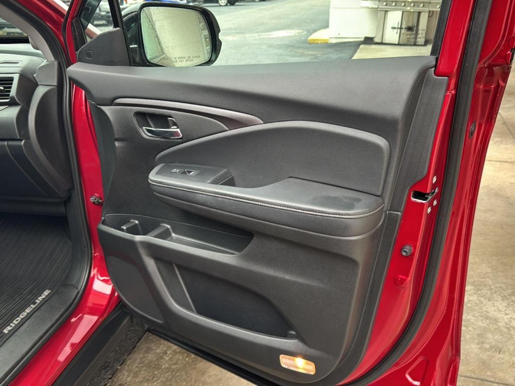 used 2022 Honda Ridgeline car, priced at $30,500