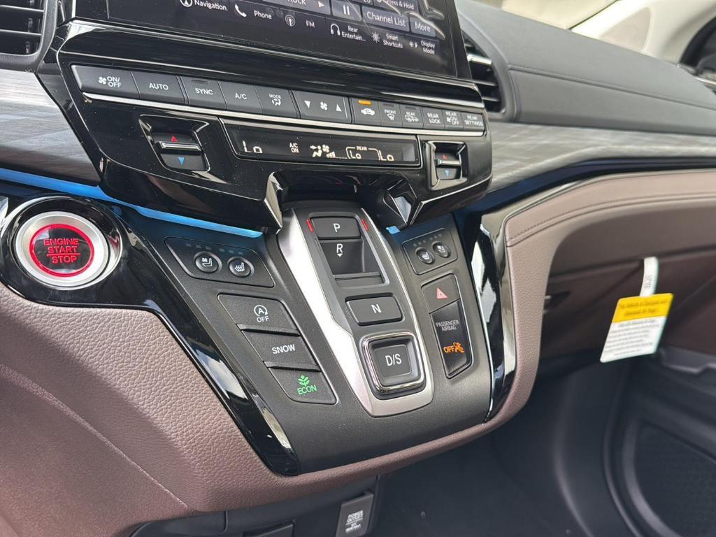new 2025 Honda Odyssey car, priced at $53,085