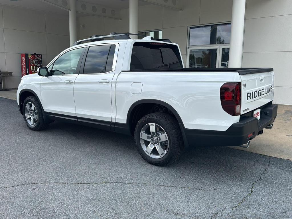 new 2025 Honda Ridgeline car, priced at $44,885