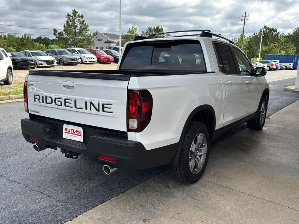 new 2025 Honda Ridgeline car, priced at $44,885