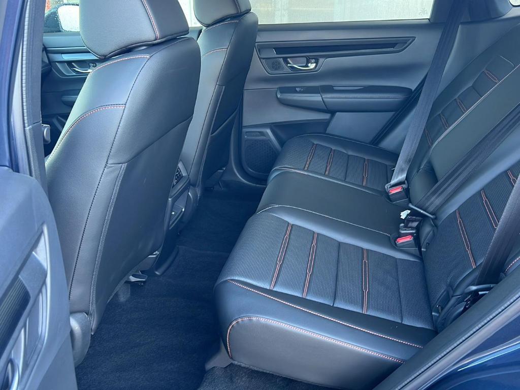 new 2026 Honda CR-V Hybrid car, priced at $41,675