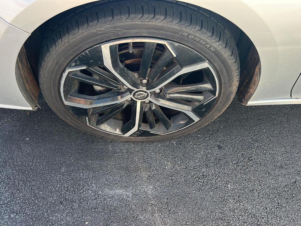 used 2024 Nissan Altima car, priced at $24,000