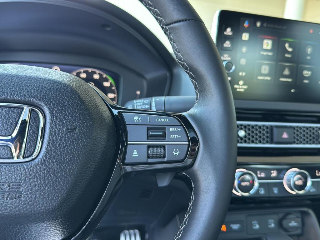 new 2025 Honda Civic Hybrid car, priced at $33,555