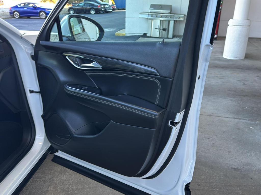 used 2023 Buick Envision car, priced at $23,991