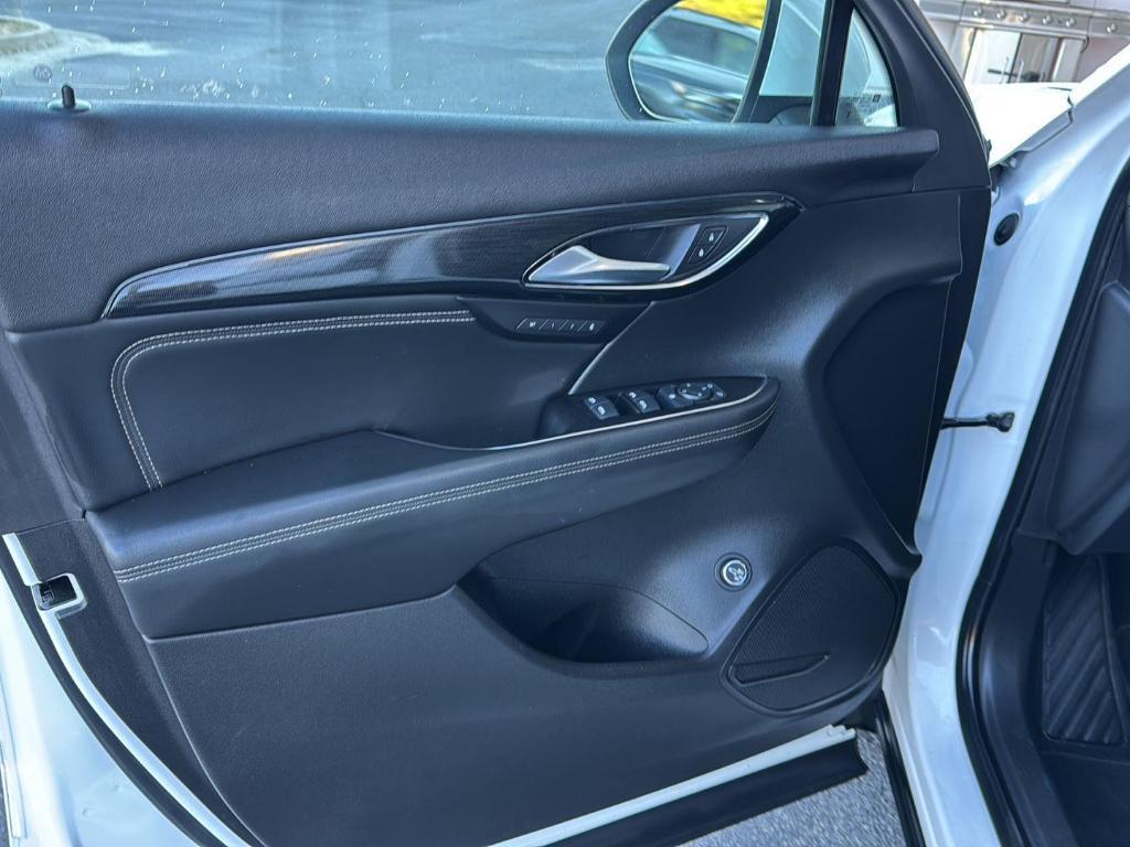 used 2023 Buick Envision car, priced at $23,991