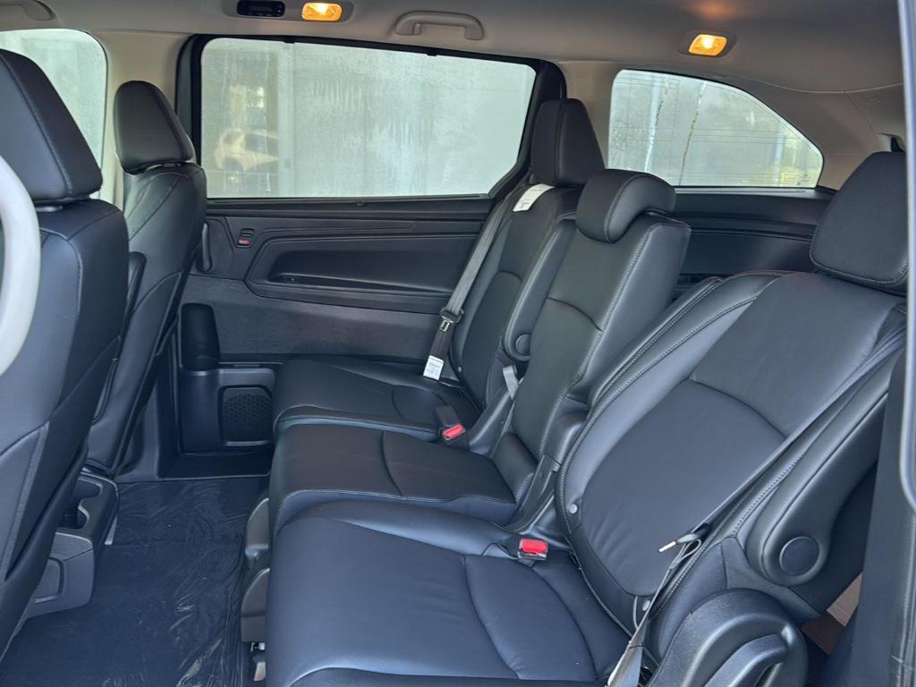 new 2025 Honda Odyssey car, priced at $44,035