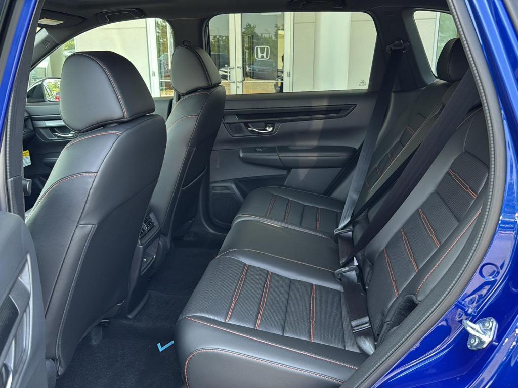 new 2025 Honda CR-V Hybrid car, priced at $39,500