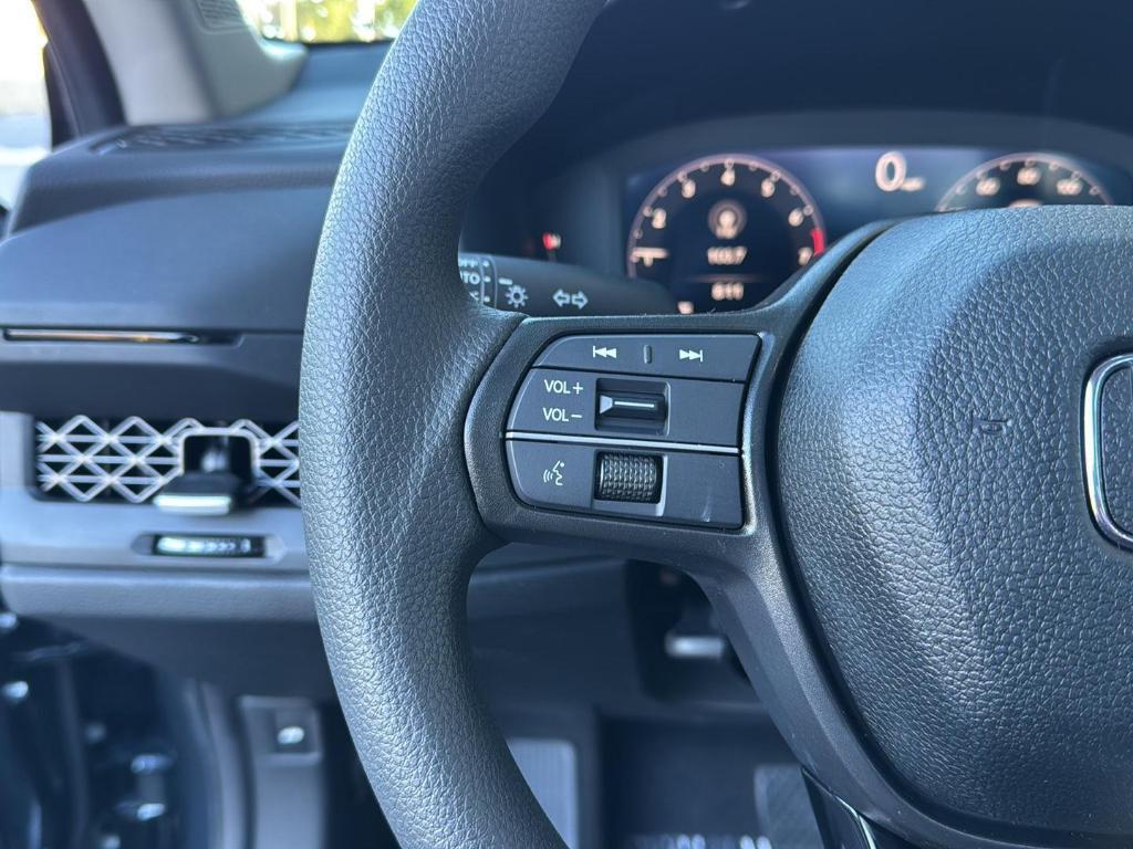 new 2025 Honda Accord car