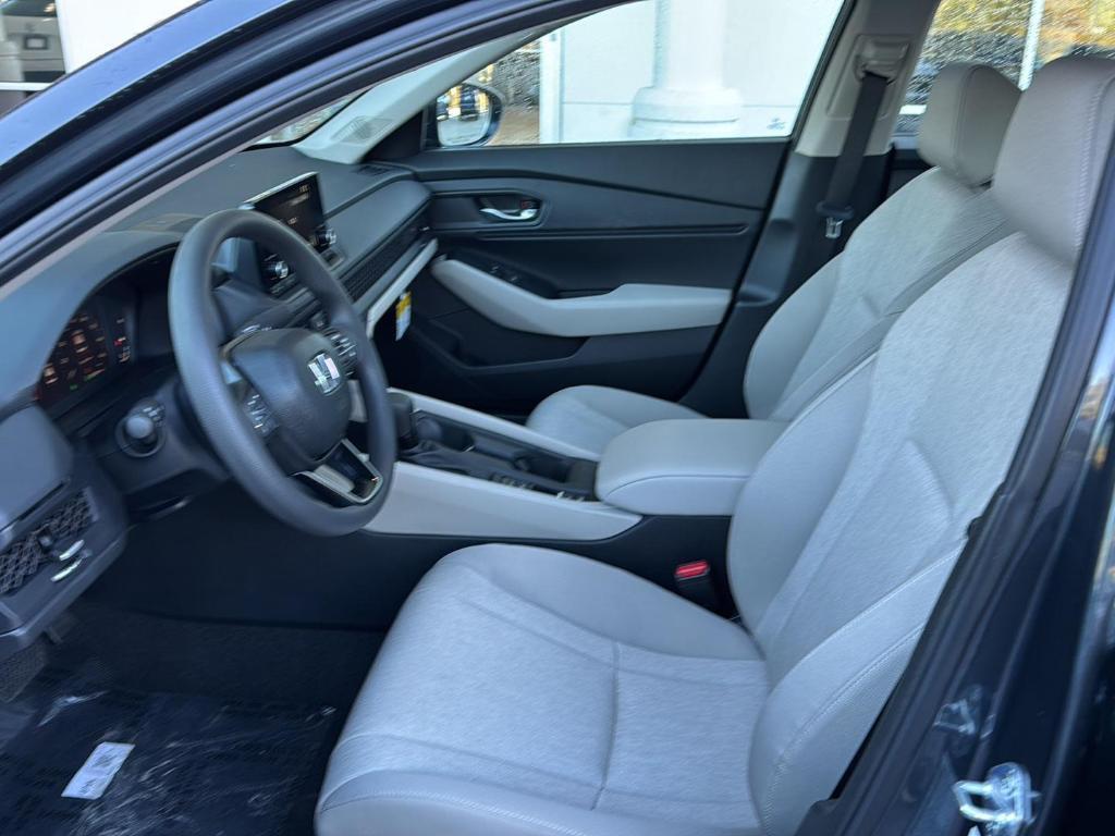 new 2025 Honda Accord car