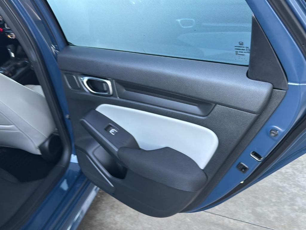 used 2025 Honda Civic Hybrid car, priced at $27,800