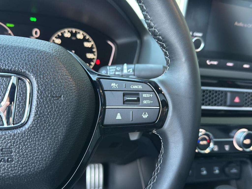 used 2025 Honda Civic Hybrid car, priced at $27,800