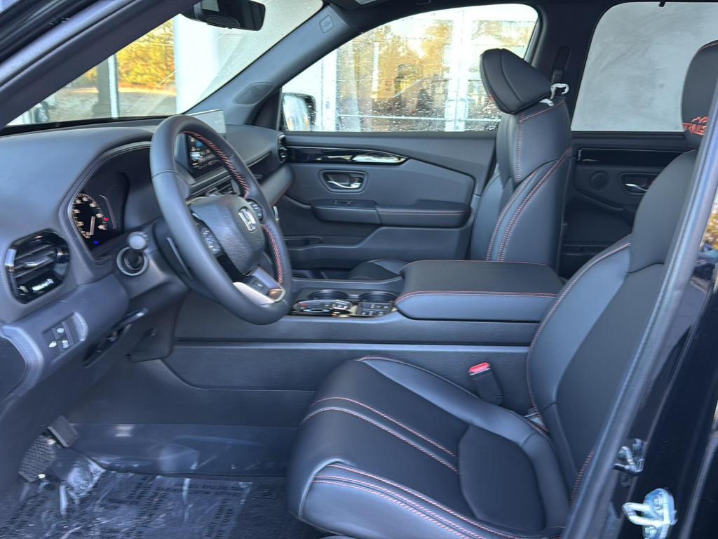 new 2025 Honda Pilot car