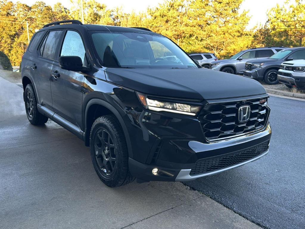 new 2025 Honda Pilot car