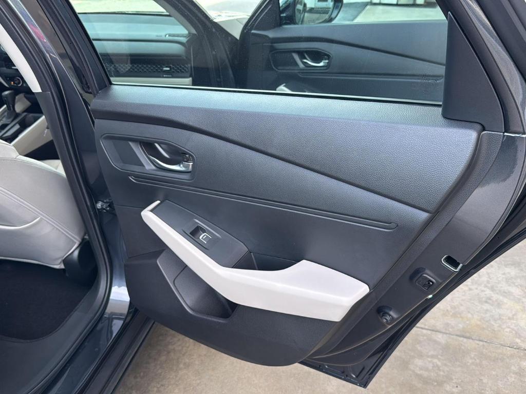 new 2025 Honda Accord car, priced at $29,662