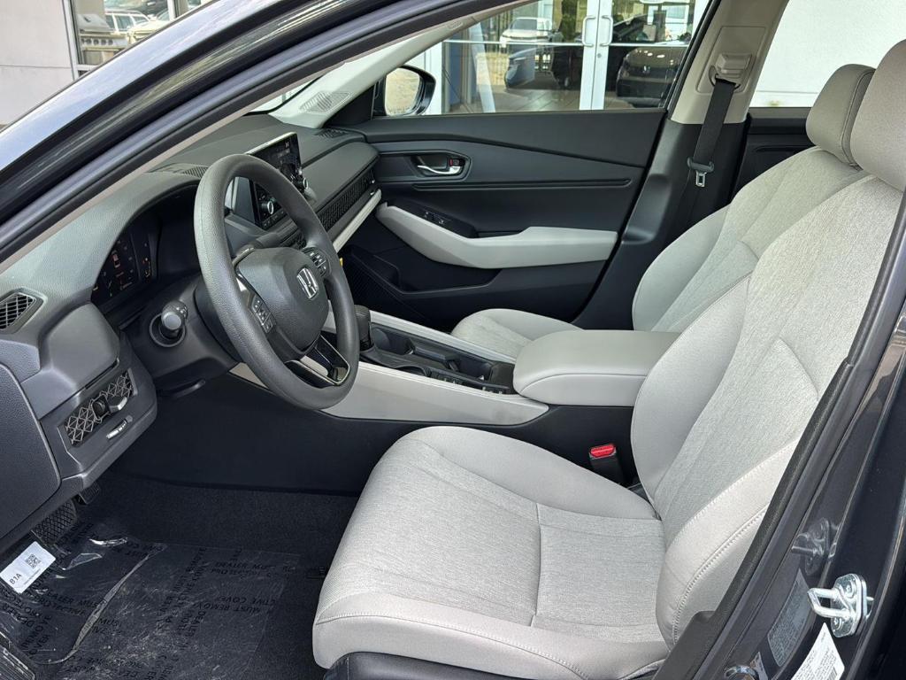 new 2025 Honda Accord car, priced at $29,662