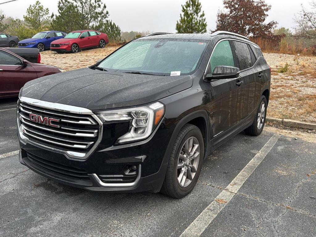 used 2024 GMC Terrain car, priced at $25,000
