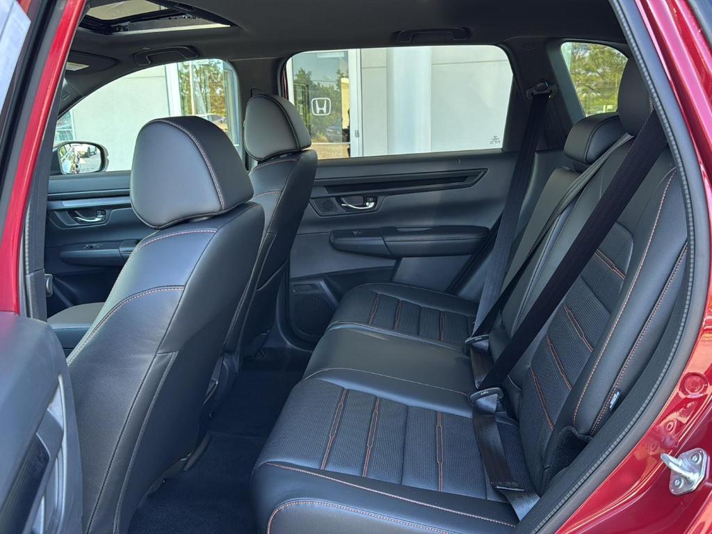 new 2025 Honda CR-V Hybrid car, priced at $39,500