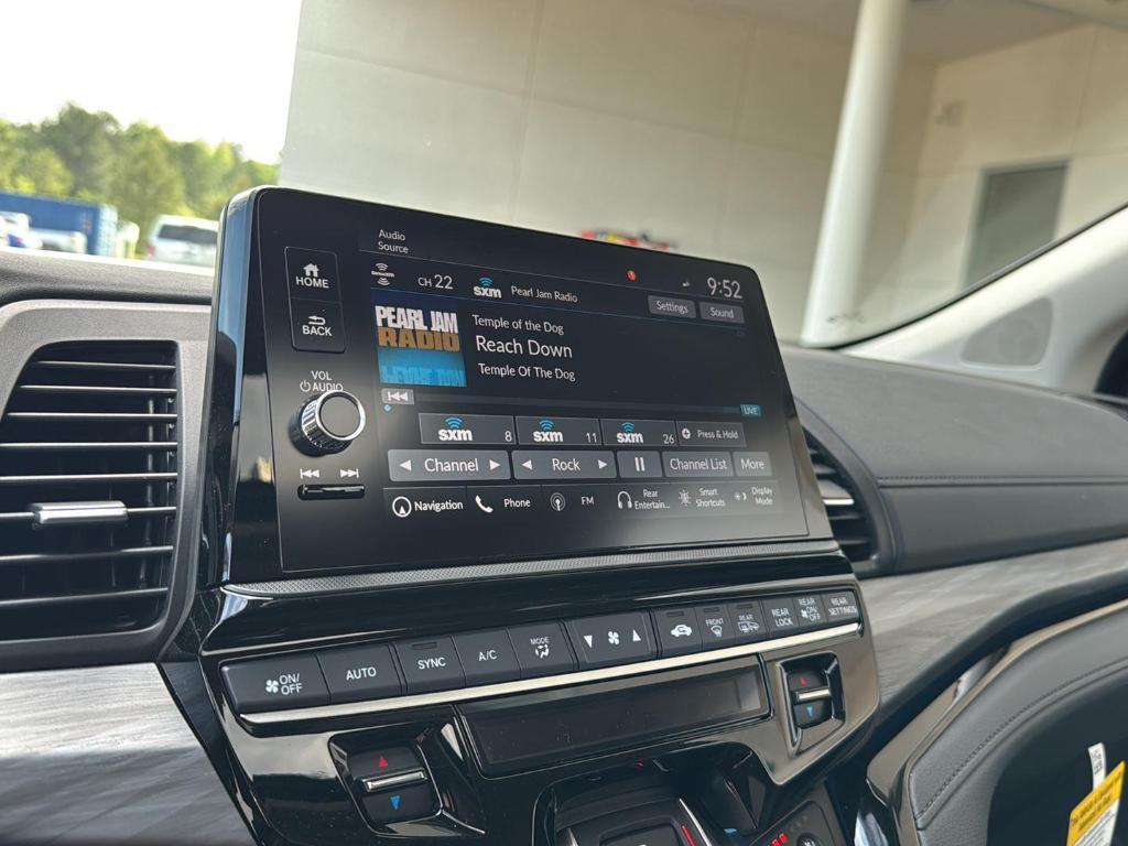 new 2025 Honda Odyssey car, priced at $53,085
