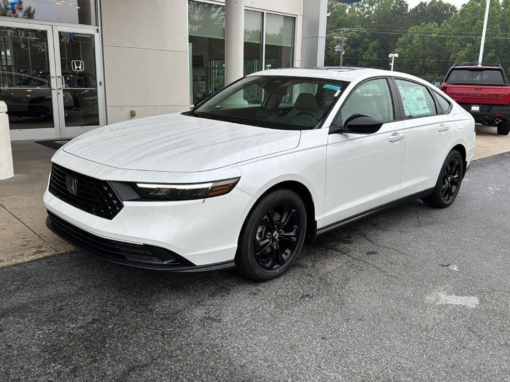 new 2025 Honda Accord car, priced at $32,165