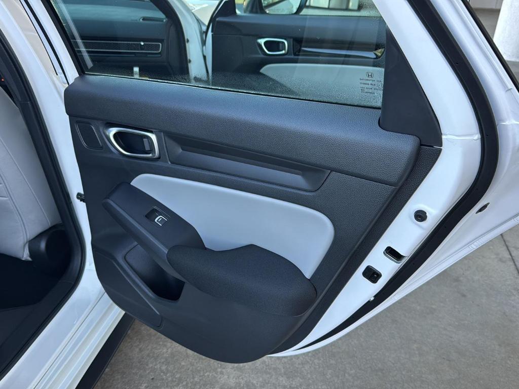 new 2026 Honda Civic Hybrid car