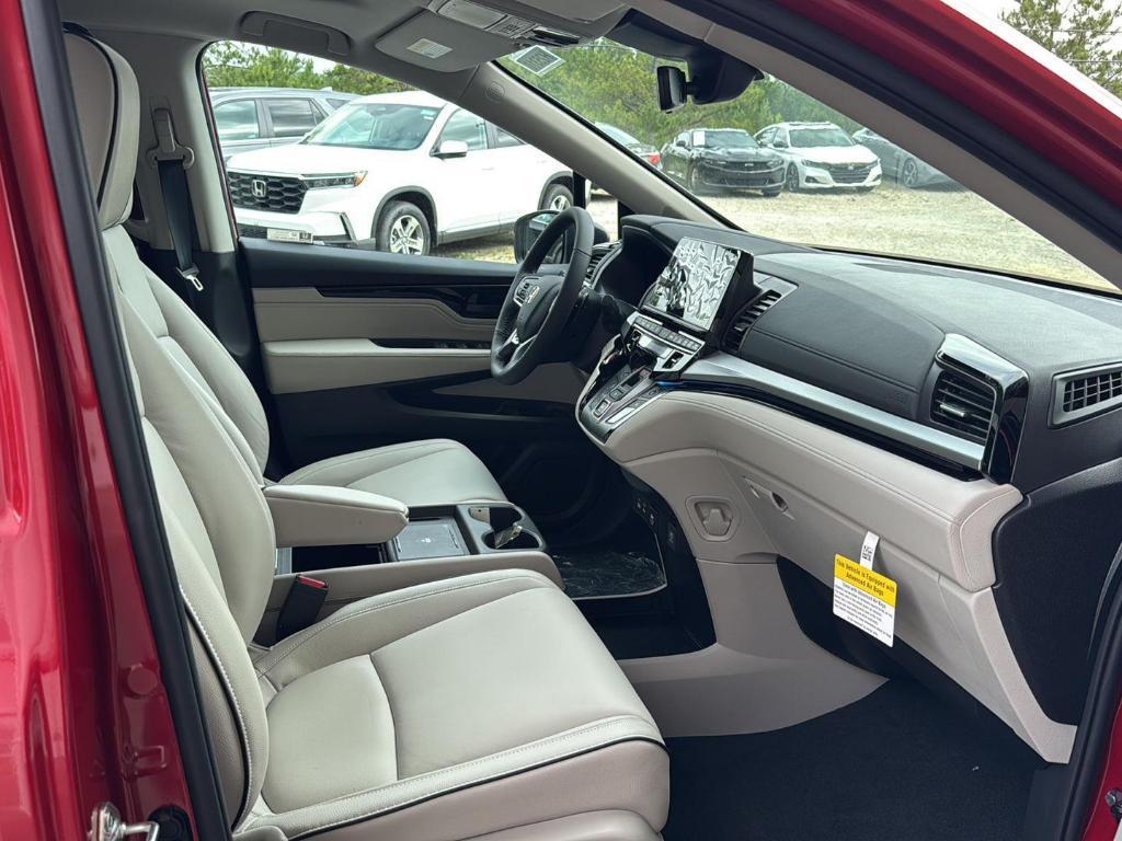 new 2025 Honda Odyssey car, priced at $48,815