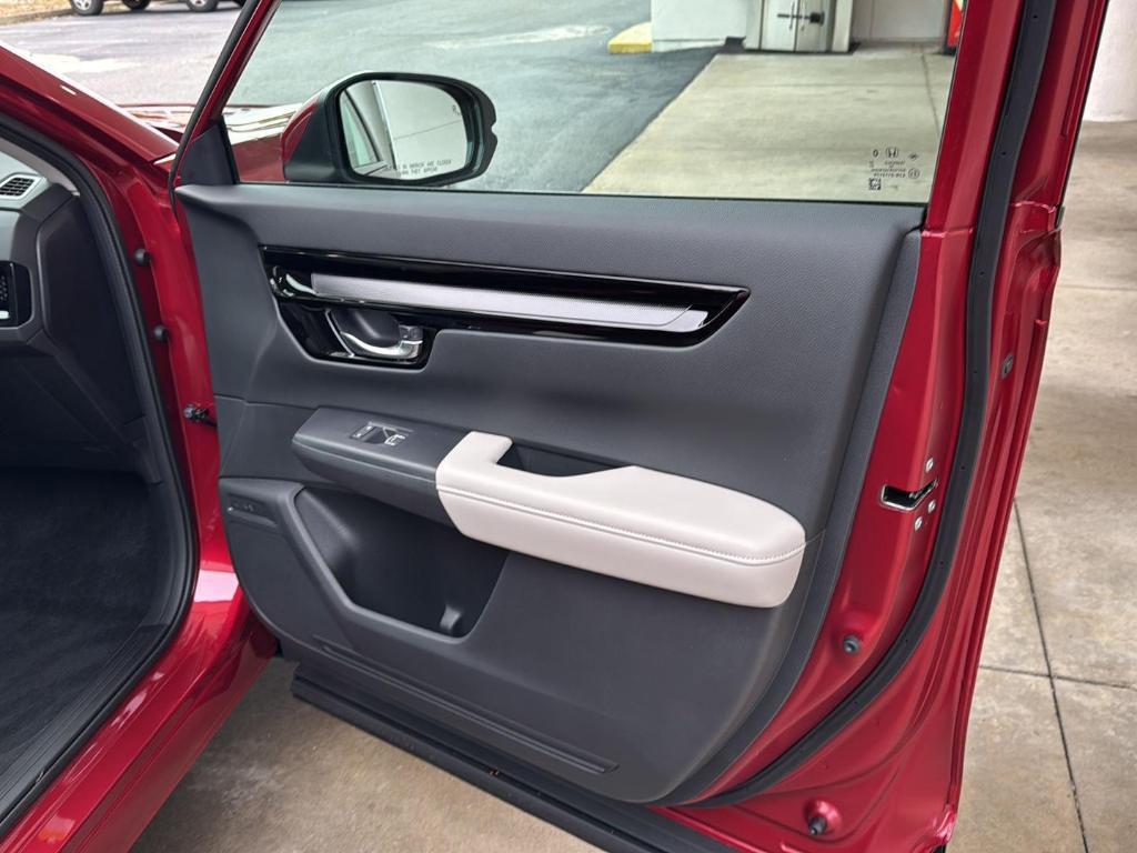 new 2026 Honda CR-V car, priced at $37,305