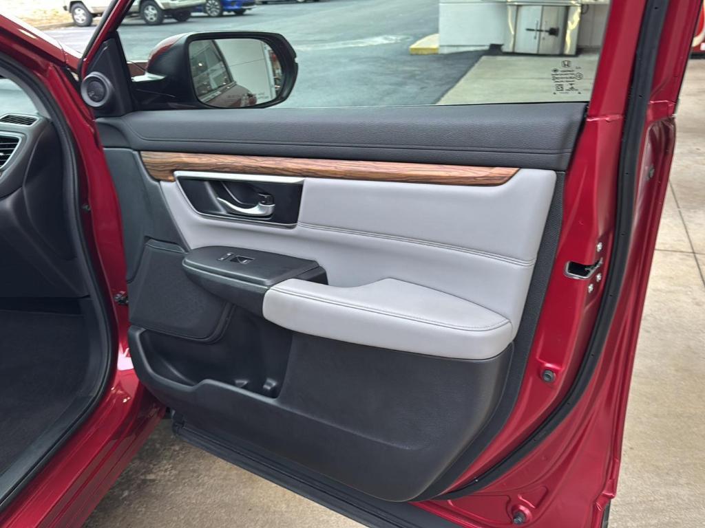 used 2022 Honda CR-V car, priced at $26,991