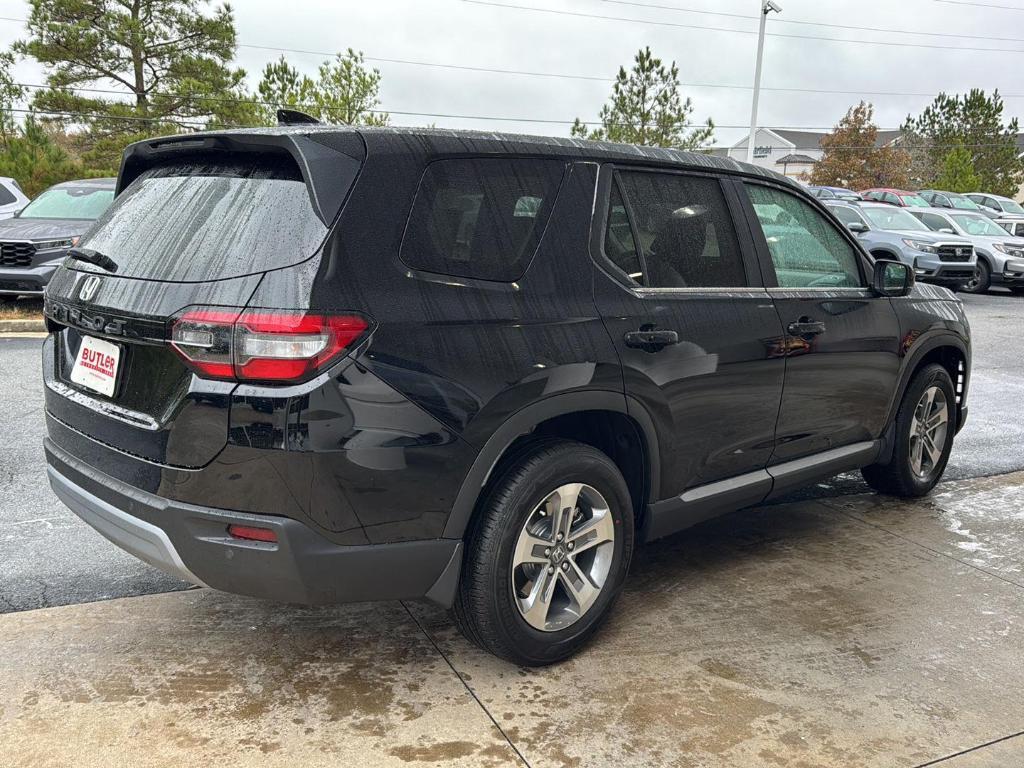 new 2025 Honda Pilot car