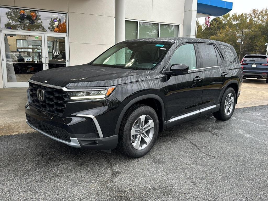 new 2025 Honda Pilot car