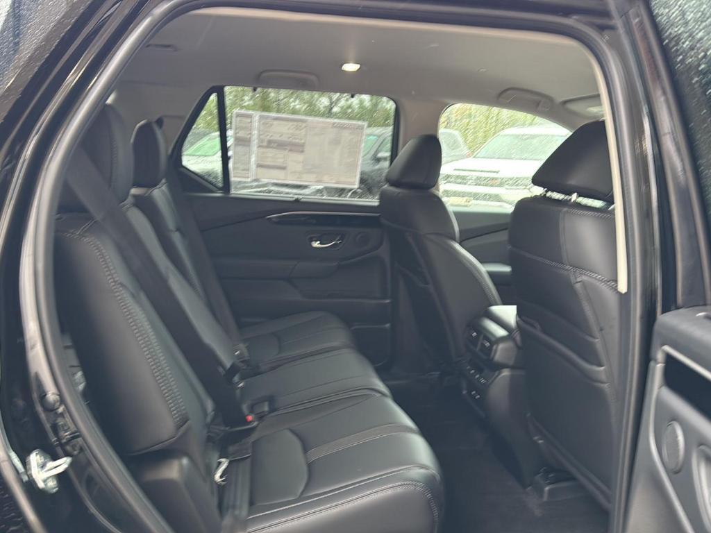 new 2025 Honda Pilot car