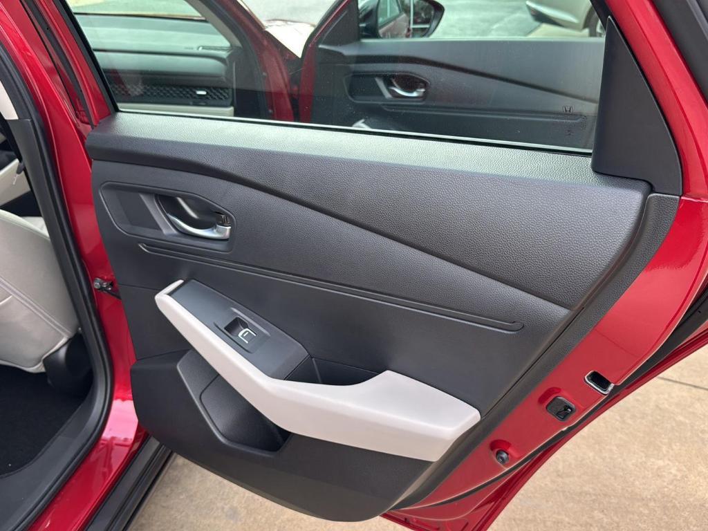 new 2025 Honda Accord car, priced at $32,165
