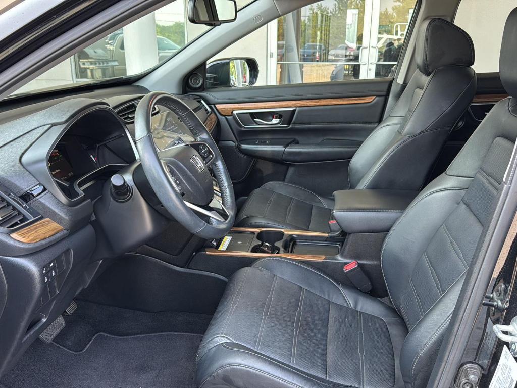 used 2021 Honda CR-V car, priced at $30,000